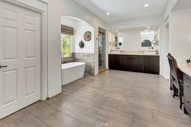 LOCATION! LOCATION! This Gorgeous Home Is Located On A Premier - photo 24