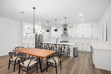 Welcome to Southern Charm! This 5 bedroom, 4 bath home has all - photo 30