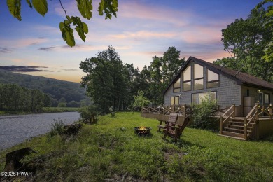 Lake Home For Sale in Damascus, Pennsylvania
