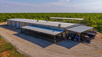 Just outside of Graham, Texas, this exceptional high-fence ranch - photo 2
