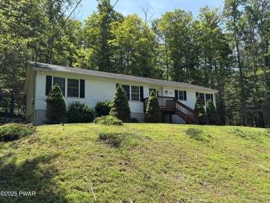 Lake Home For Sale in Greentown, Pennsylvania