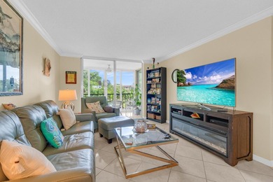 Public Remarks: Huge price reduction!!! Enter this beautifully - photo 11
