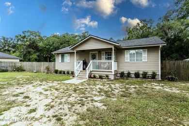 Welcome to 2916 Peach Drive! This beautifully remodeled - photo 3