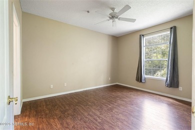 3 bedroom Condo Unit located centrally in the gated and well - photo 13