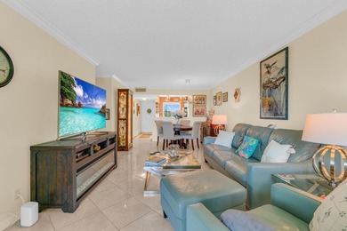 Public Remarks: Huge price reduction!!! Enter this beautifully - photo 16