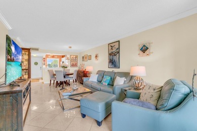 Public Remarks: Huge price reduction!!! Enter this beautifully - photo 17