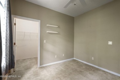 3 bedroom Condo Unit located centrally in the gated and well - photo 19