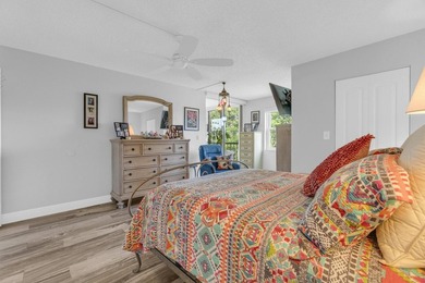 Public Remarks: Huge price reduction!!! Enter this beautifully - photo 20