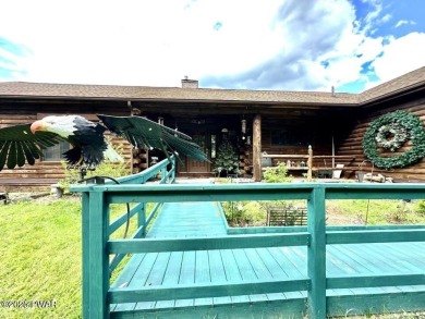 Lake Home For Sale in Greentown, Pennsylvania