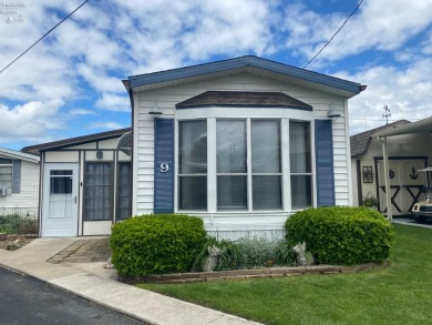 Lake Erie - Ottawa County Home For Sale in Marblehead Ohio