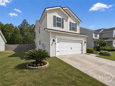 Thoughtfully designed 3 bedroom, 2.5 bath home with a flexible - photo 3