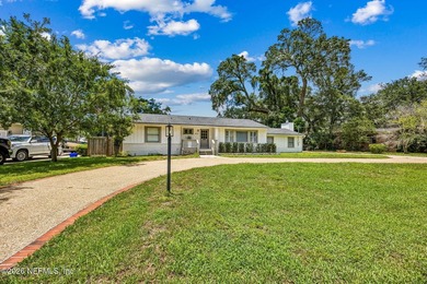 This beautifully updated Ortega Forest home was fully renovated - photo 3