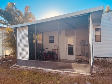 This Coastal style Home awaits you in the beautifully maintained - photo 3