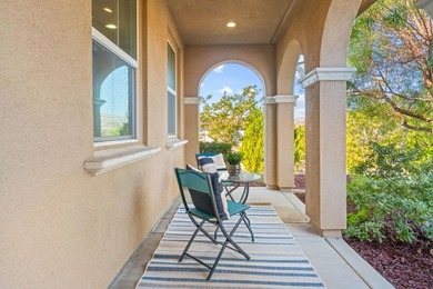 EXCLUSIVE HILLTOP VIEW HOME | Perched on a corner lot along a - photo 4