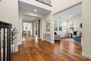 EXCLUSIVE HILLTOP VIEW HOME | Perched on a corner lot along a - photo 8