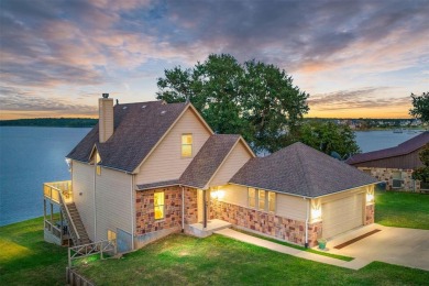 Breathtaking open water views, beautiful sunrises and - Lake Home For Sale in Malakoff, Texas