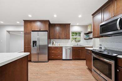 WELCOME HOME... This beautifully remodeled ranch features 4 - photo 11
