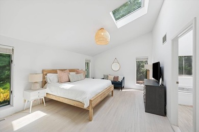This beautifully renovated and thoughtfully decorated - photo 12