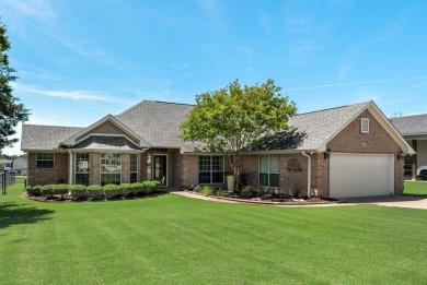 Lake Home For Sale in Gainesville, Texas
