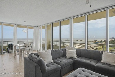 Ocean Club Condo's in Biloxi are known for a luxurious feel - photo 5