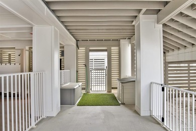 Step into unmatched luxury with this direct Gulf-front estate - photo 57