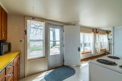 Cottage on Snow Lake SOLD - photo 14