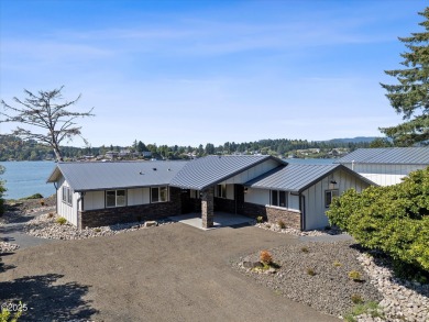 Lake Home For Sale in Lincoln City, Oregon