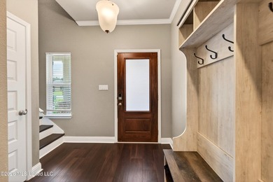 4 Bedrooms - 2.5 Bathrooms - Upstairs Living Room - Granite - photo 3