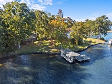 Lake Home For Sale in Eatonton, Georgia