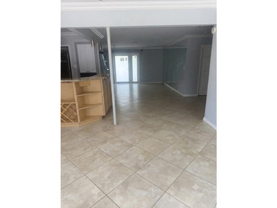 Discover the perfect blend of comfort, space, and convenience in - photo 2