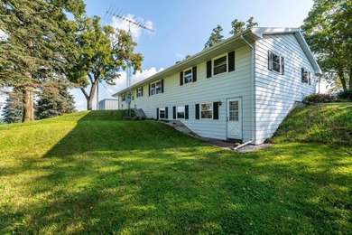 Nestled in Verona and on the outskirts of Mt. Horeb you have - photo 24