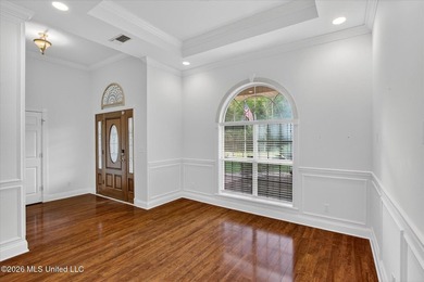 Welcome home to this beautifully maintained 4-bedroom, 2-bath - photo 6