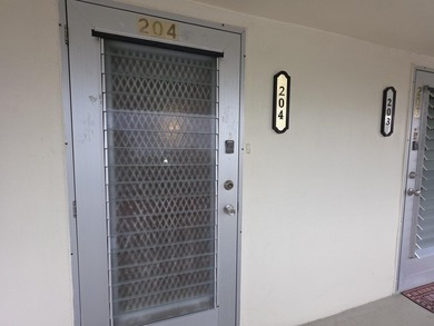 Well-maintained 1-bedroom, 1.5-bath residence featuring granite - photo 33