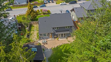 Welcome to this immaculate Valleycliffe home backing onto - photo 40