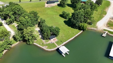 Highly Improved 2 Waterfront Lots with 268' m/l of Waterfront. - photo 16