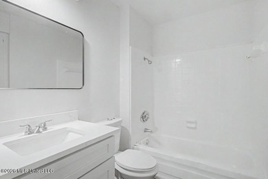 Beautifully updated and move-in ready! This remodeled home - photo 8