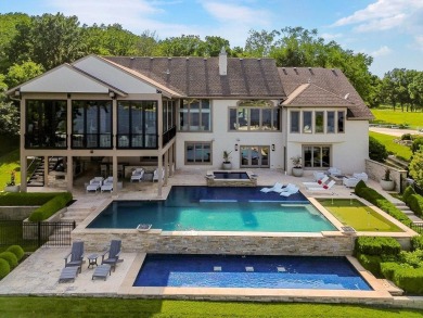 Lake Home For Sale in Lake Winnebago, Missouri