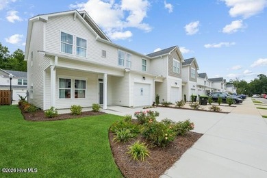 (private lake, pond, coastal) Townhome/Townhouse For Sale in Leland North Carolina