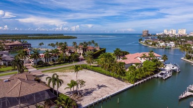 Beautiful waterfront lot located in the heart of the Marco - photo 6