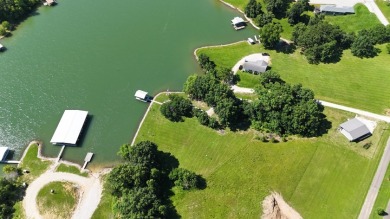Highly Improved 2 Waterfront Lots with 268' m/l of Waterfront. - photo 15