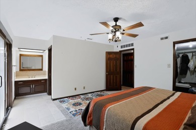 Beautiful Overlook! Magnificent multi story home on Dye's Walk - photo 13