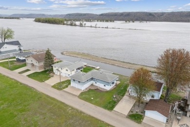 Lake Home For Sale in Guttenberg, Iowa