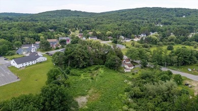 1.79A+- acres in desirable Rockport, ME with private ROW access - photo 1