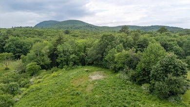 1.79A+- acres in desirable Rockport, ME with private ROW access - photo 3