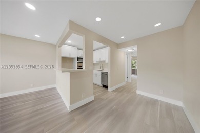 Beautifully remodeled 1-bedroom, 1-bath condo ideally situated - photo 8