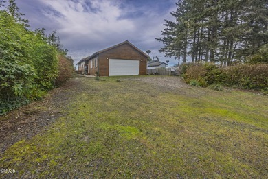 Back on the market through no fault of sellers! Buyers' - photo 11