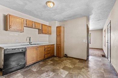 Opportunity awaits with this spacious 3-bedroom, 2-bath home - photo 12