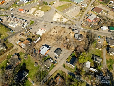 Prime location! Minutes from major highway featuring 1.34 acre - photo 3