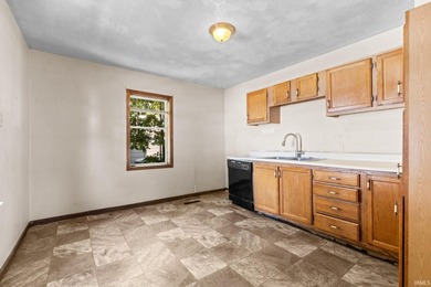 Opportunity awaits with this spacious 3-bedroom, 2-bath home - photo 13