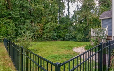Welcome to The Harbor Club on Winyah Bay. This charming 3 - photo 18